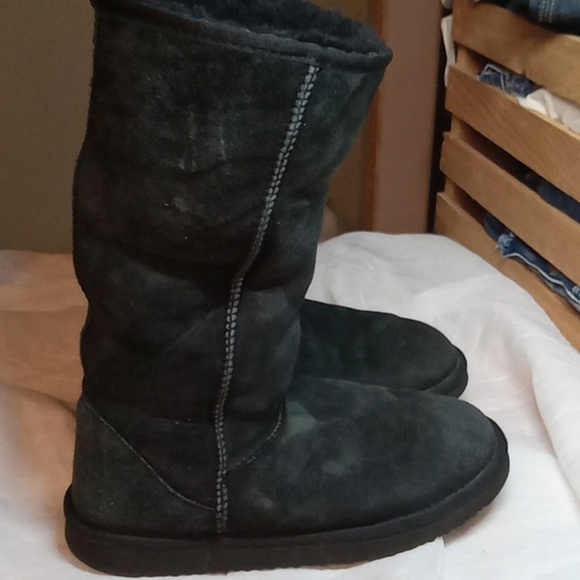 Cozie steps black winter sheepskin boots size 7 - Picture 2 of 12